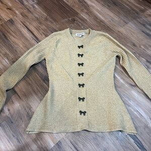 Nanette Lepore camel brown ribbed knit peplum sweater xsm black bow faux buttons